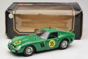 Ferrari 250 GTO #35 Green 1962 Bburago 1:18 3011-G2 Diecast - image 8 of 8