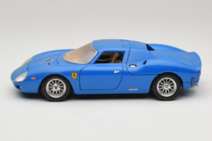 Ferrari 250 LM Blue Bburago 1:18 3033-B1 Diecast - image 4 of 8
