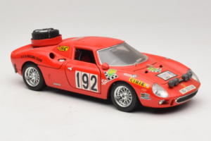 Ferrari 250 LM #192 Red 1965 Bburago 1:18 3033-P1 Diecast - image 6 of 8