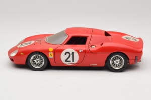 Ferrari 250 LM #21 M. Gregory / J. Rindt 24 Hours of Le Mans 1965 Bburago 1:18 3033-P2 Diecast - image 4 of 8