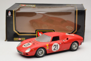 Ferrari 250 LM #21 M. Gregory / J. Rindt 24 Hours of Le Mans 1965 Bburago 1:18 3033-P2 Diecast - image 8 of 8