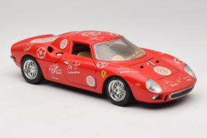 Ferrari 250 LM Red White Essen Autographs Limited Edition Bburago 1:18 3033-P4 Diecast - image 6 of 8