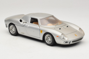 Ferrari 250 LM Silver Bburago 1:18 3033-S1 Diecast - image 6 of 8