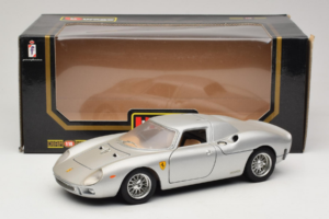 Ferrari 250 LM Silver Bburago 1:18 3033-S1 Diecast - image 8 of 8