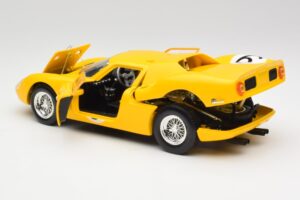 Ferrari 250 LM #21 M. Gregory / J. Rindt NART 24 Hours of Le Mans Winner 1965 Hot Wheels 1:18 25729 Diecast - image 5 of 8