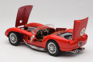 Ferrari 250 Testa Rossa #17 Red 1957 Bburago 1:18 3007-R4 Diecast - image 5 of 8