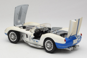 Ferrari 250 Testa Rossa #19 White Replacement Box 1957 Bburago 1:18 3007-R5 Diecast - image 5 of 8