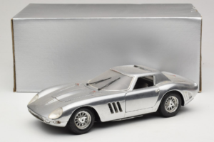 Ferrari 275 GTB Chrome Silver Guiloy 1:18 B004 Diecast - image 8 of 8