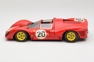 Ferrari 330 P4 #20 Red 1967 Revell 1:18 48822-P1 Diecast - image 4 of 8