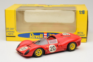 Ferrari 330 P4 #20 Red 1967 Revell 1:18 48822-P1 Diecast - image 8 of 8