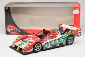 Ferrari 333 SP Giesse #1 G. Pescatori / C. Terrien 2000 Hot Wheels 1:18 29750-P1 Diecast - image 8 of 8