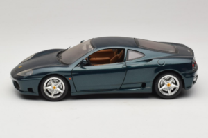 Ferrari 360 Modena Dark Green Metallic Bburago 1:18 3358-G2 Diecast - image 3 of 7