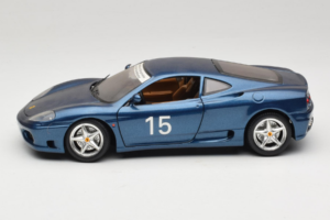 Ferrari 360 Modena #15 Limited Edition Blue Metallic Bburago 1:18 3358-F1 Diecast - image 4 of 8
