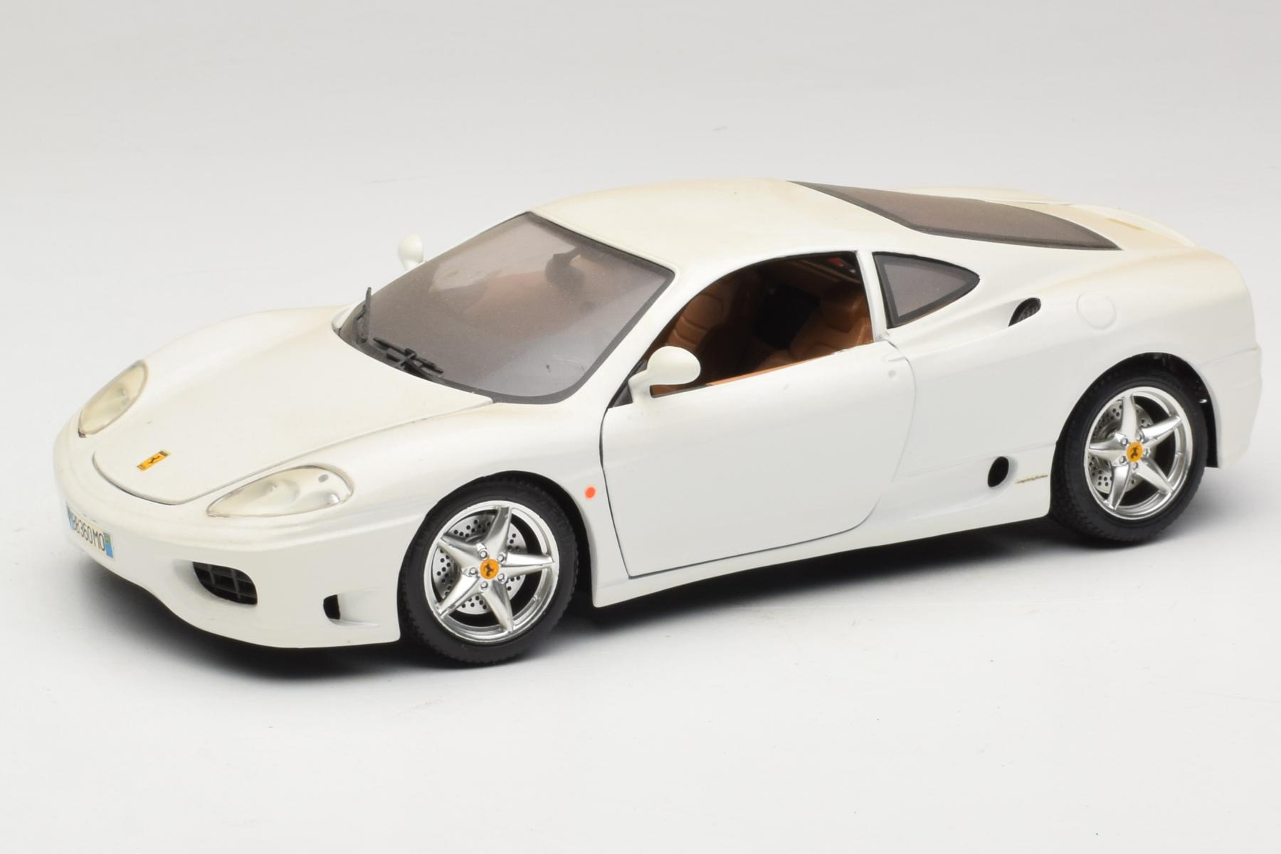 Bburago Ferrari 360 Modena 1:18 White Diecast Model
