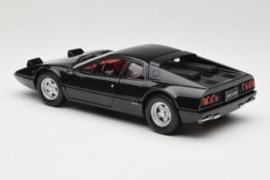 Ferrari 365 GT4/BB Black Kyosho 1:18 08173K Diecast - image 7 of 8