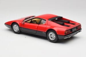 Ferrari 365 GT4/BB Red Kyosho 1:18 08173R Diecast - image 7 of 8