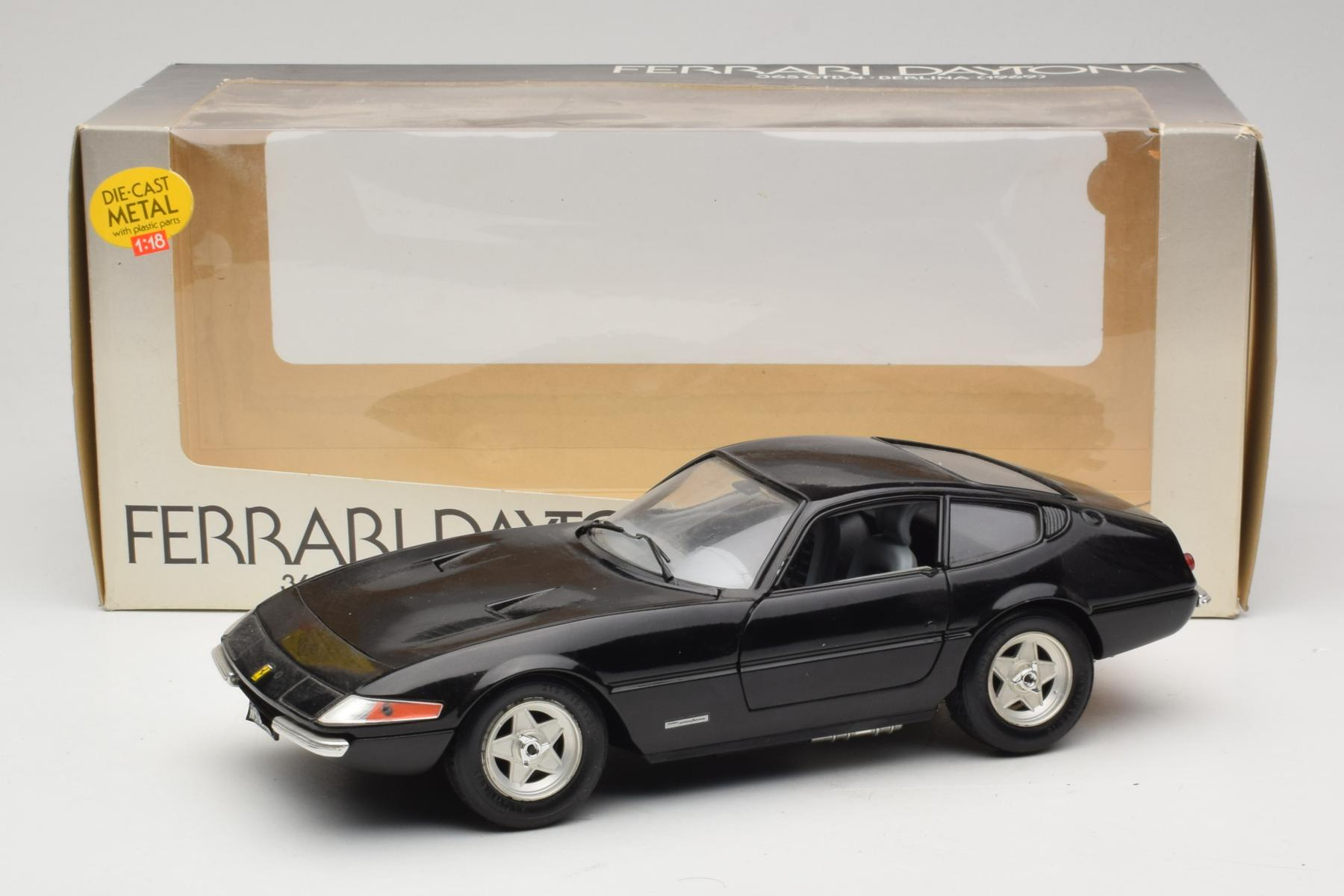 Ferrari 365 GTB/4 Daytona 1:18 Diecast Black Coupe