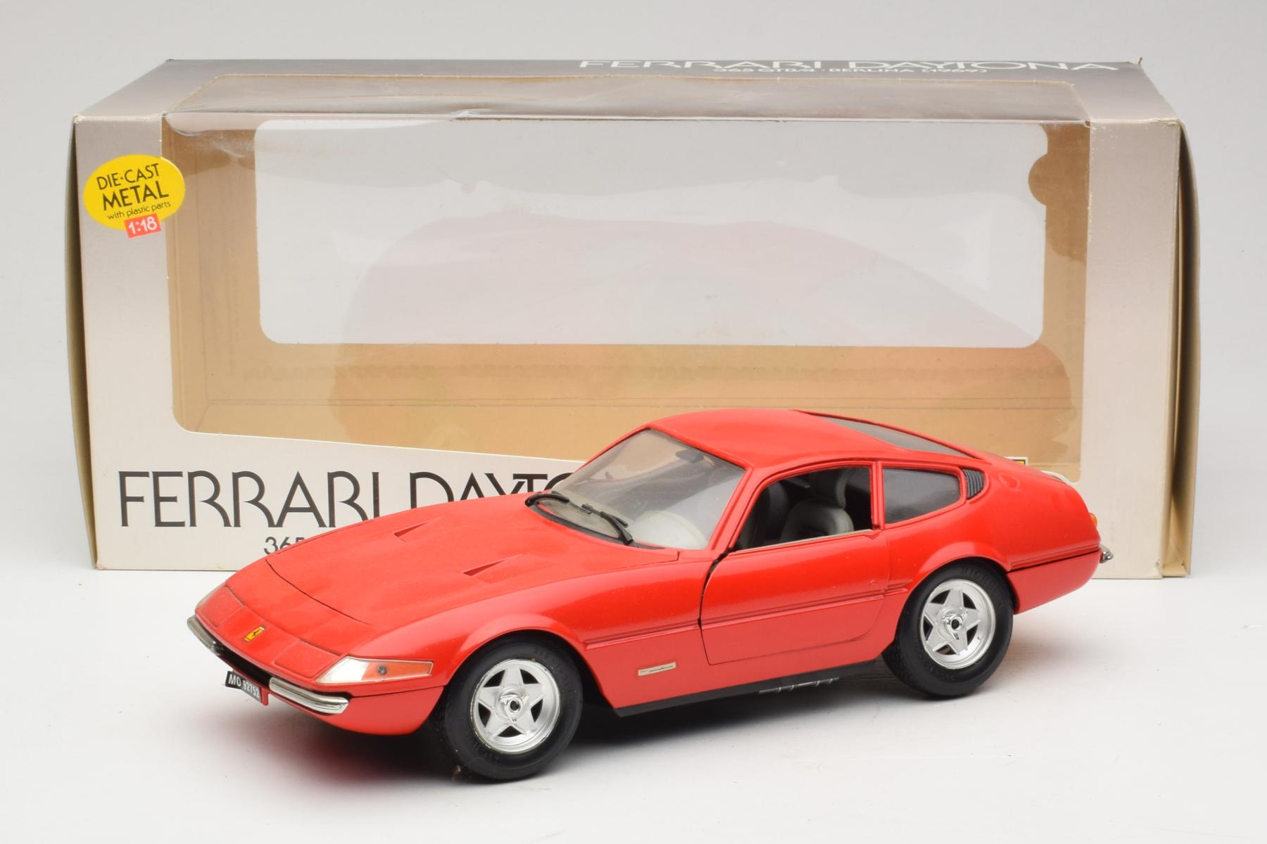 Ferrari 365 GTB/4 Daytona 1:18 Diecast Red Coupe