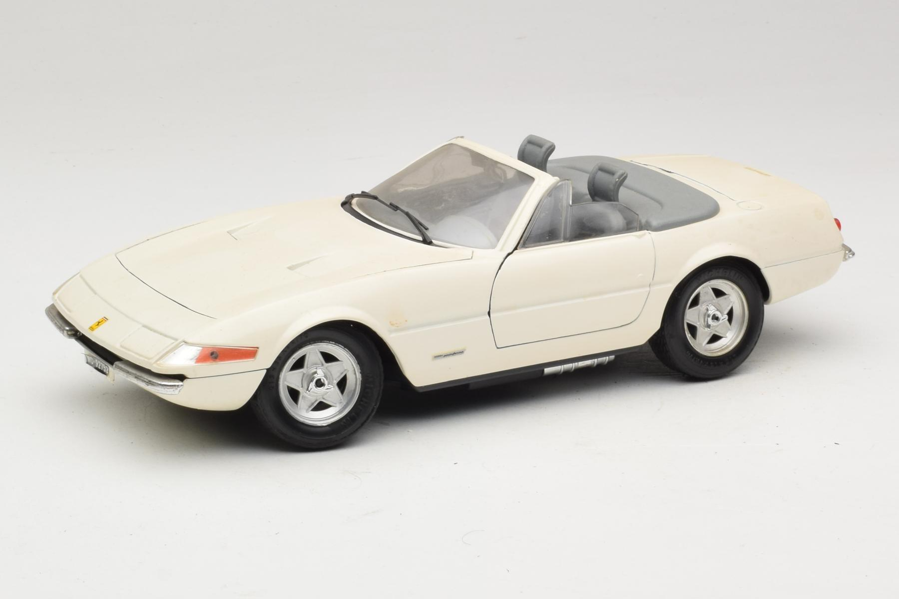 ミニカー FERRARI 365 GTS/4 1:18 Techno Giodi Ferrari Daytona Spider 1:18 Diecast Model