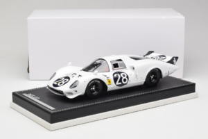 Ferrari 365 P2 #28 M. Gregory / J. Schlesser NART 24 Hours of Daytona 1967 White AB Models 1:18 REMC019 Resin - image 6 of 6