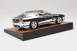 Ferrari 456 GT Chrome Silver Bburago 1:18 3746-R1 Diecast - image 4 of 8