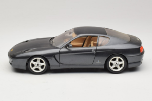 Ferrari 456 GT Grey Metallic Bburago 1:18 3036-G1 Diecast - image 4 of 8