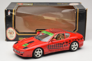 Ferrari 456 GT Interconti Car HiFi Red Bburago 1:18 3036-D Diecast - image 8 of 8