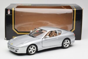 Ferrari 456 GT Silver Bburago 1:18 3036-M2 Diecast - image 8 of 8