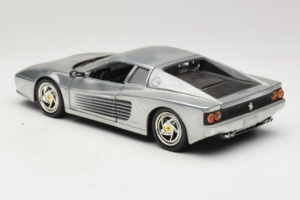 Ferrari 512M Chrome Silver Hot Wheels 1:18 25739 Diecast - image 7 of 8