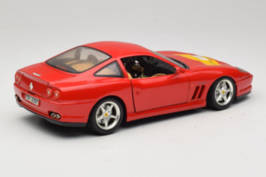 Ferrari 550 Maranello 22 Jahre Ferrari Model Club Red Bburago 1:18 3064-P2 Diecast - image 3 of 8