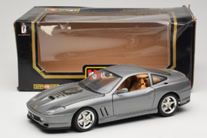 Ferrari 550 Maranello 25 Jahre Ferrari Model Club Silver 2nd Version Bburago 1:18 3064-S1 Diecast - image 8 of 8