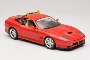 Ferrari 550 Maranello Safety Car Rosso Corsa Bburago 1:18 3064-P1 Diecast - image 6 of 8