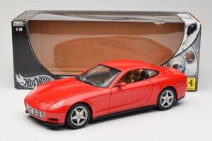 Ferrari 612 Scaglietti Rosso Corsa Hot Wheels 1:18 B6047 Diecast - image 8 of 8