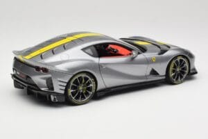 Ferrari 812 Competizione Grigio Coburn Bburago 1:18 18-01647 Diecast - image 3 of 8