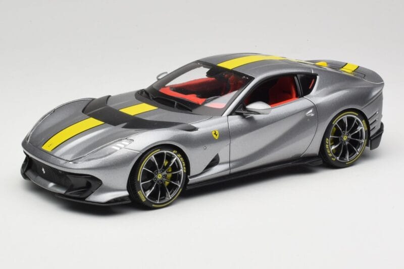 Ferrari 812 Competizione Grigio Coburn Bburago 1:18 18-01647 Diecast