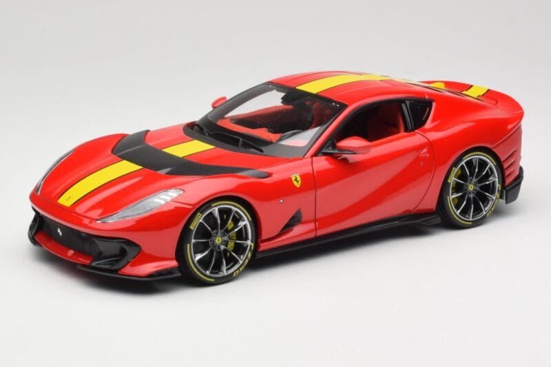 Ferrari 812 Competizione Rosso Corsa With Yellow Stripes Bburago 1:18 18-16915 Diecast