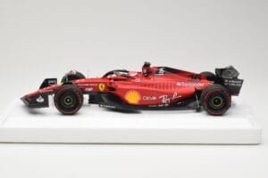 Ferrari F1-75 #16 C. Leclerc Winner Bahrain GP 2022 BBR 1:18 BBR221816 Resin - image 3 of 6