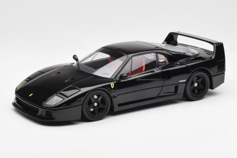 Ferrari F40 Black Kyosho 1:18 08416BK Diecast