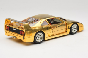 Ferrari F40 Chrome Gold Limited Edition 250 pcs Bburago 1:18 3332-G1 Diecast - image 3 of 8