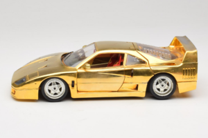 Ferrari F40 Chrome Gold Limited Edition 250 pcs Bburago 1:18 3332-G1 Diecast - image 4 of 8