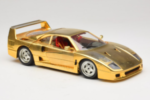 Ferrari F40 Chrome Gold Limited Edition 250 pcs Bburago 1:18 3332-G1 Diecast - image 6 of 8