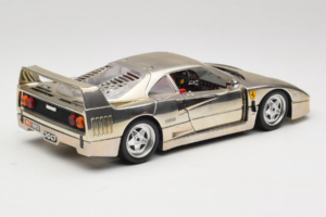 Ferrari F40 Chrome Silver Bburago 1:18 3401 Diecast - image 3 of 8