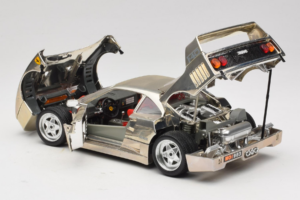 Ferrari F40 Chrome Silver Bburago 1:18 3401 Diecast - image 5 of 8