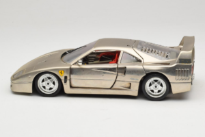 Ferrari F40 Dark Chrome Silver Kroymans Limited Edition Bburago 1:18 3032-C2 Diecast - image 4 of 8