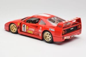 Ferrari F40 Evoluzione Bburago 1:18 3042 Diecast - image 7 of 8