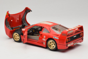 Ferrari F40 Evoluzione #1 Pirelli Red 1992 Bburago 1:18 3042-P1 Diecast - image 5 of 8