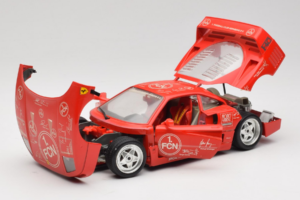 Ferrari F40 Evoluzione FC Nürnberg Special Edition Red Bburago 1:18 3042-FCN Diecast - image 2 of 8
