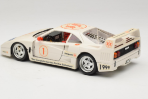 Ferrari F40 #1 Expert White 1987 Bburago 1:18 3332-W2 Diecast - image 7 of 8