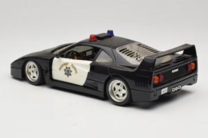 Ferrari F40 Highway Patrol Black White Bburago 1:18 3022-H1 Diecast - image 7 of 8