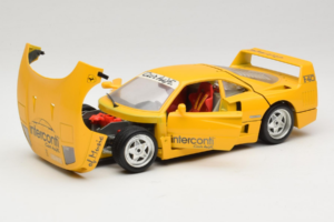 Ferrari F40 Interconti Car HiFi Yellow Bburago 1:18 3032-I1 Diecast - image 2 of 8